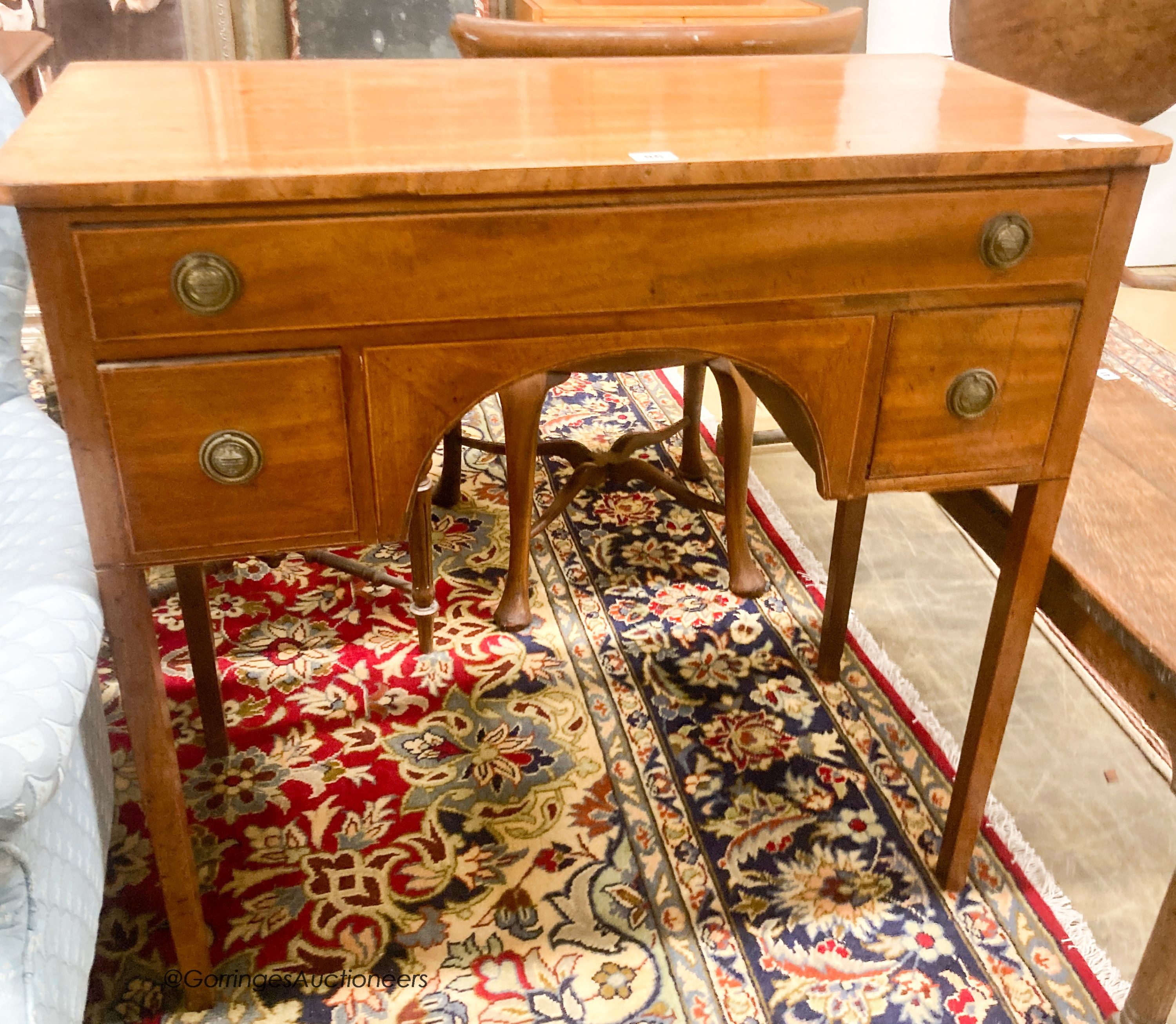 A George IV mahogany kneehole dressing table, width 87cm, depth 45cm, height 80cm
